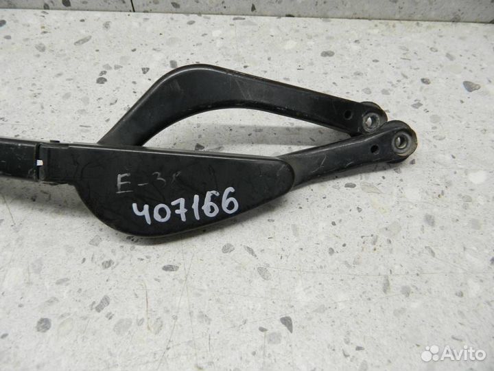 Поводок стеклоочистителя передний правый BMW 7-Ser