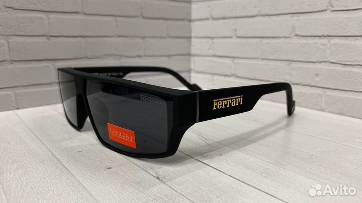 Очки Ferrari, Porsche Design мужские Polaroid