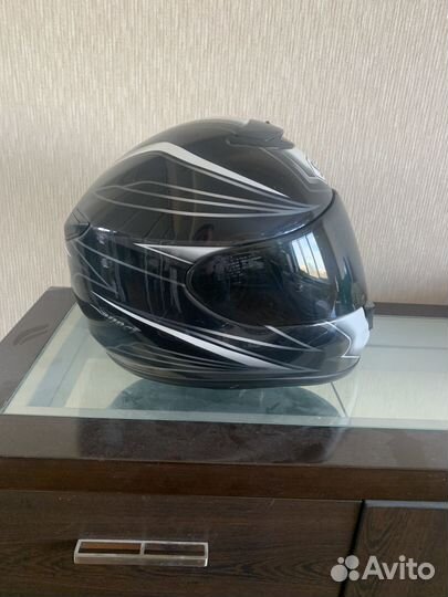 Мотошлем shoei