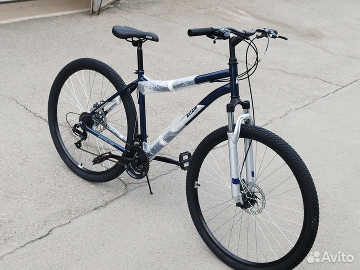 Велосипед горный новый altair 29