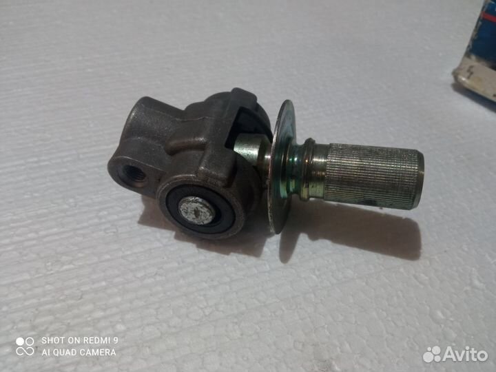 Шарнир привода кпп ваз 2108 (карданчик кулисы)