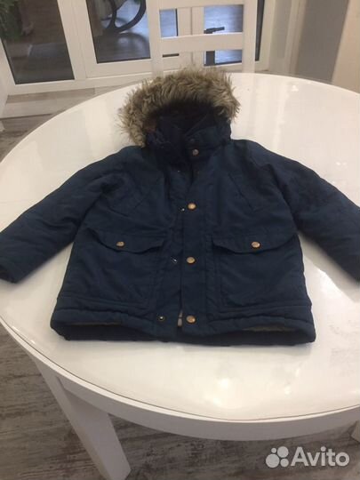 Куртка hm 6-7 лет