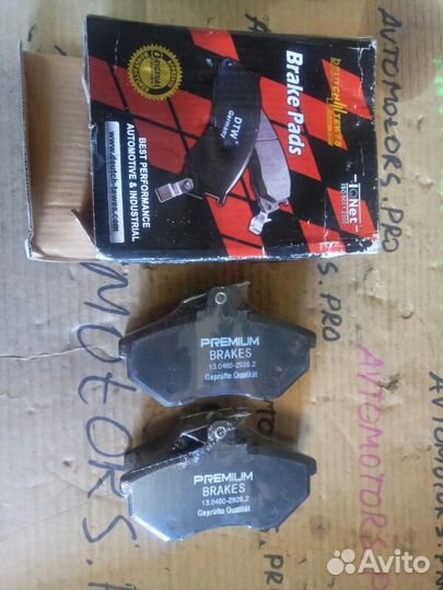 Тормозные колодки переднее Audi A4 B5