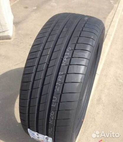 Kapsen RS26 245/40 R20 99Y
