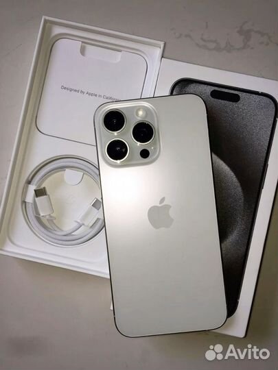 iPhone 15, 256 ГБ