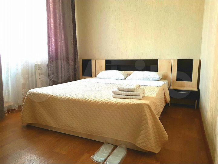 2-к. квартира, 52 м², 1/4 эт.