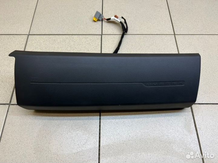 Подушка безопасности в торпедо Renault Duster