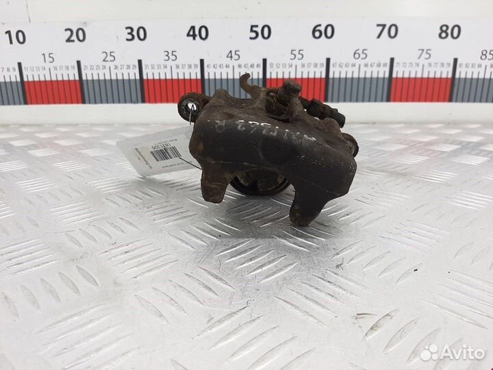 Суппорт задний правый для Mitsubishi Space Star