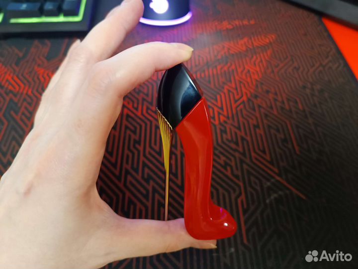 Парфюмерная вода carolina herrera Very good girl