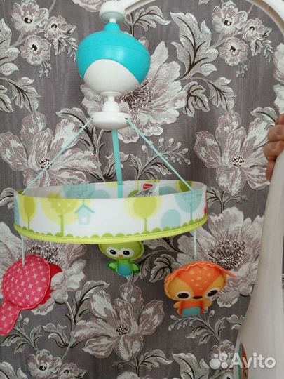 Электронный мобиль Tiny Love Маленькие друзья