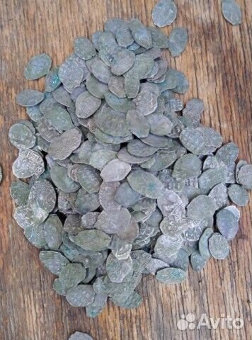 Театральный реквизит Чешуя Петровская