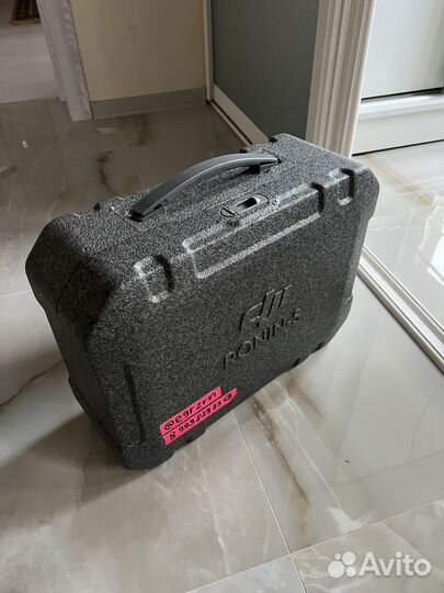 Стабилизатор DJI Ronin S