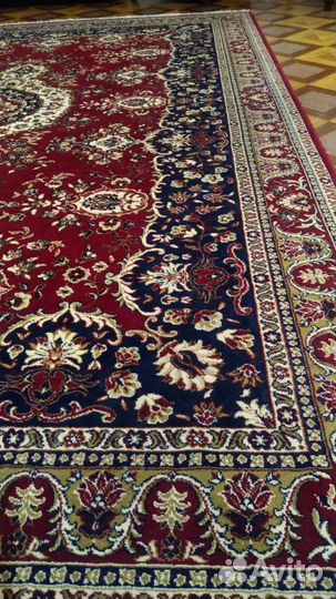 Ковер Медальен