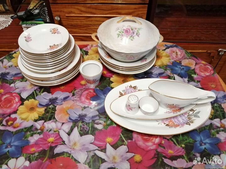 Сервиз столовый