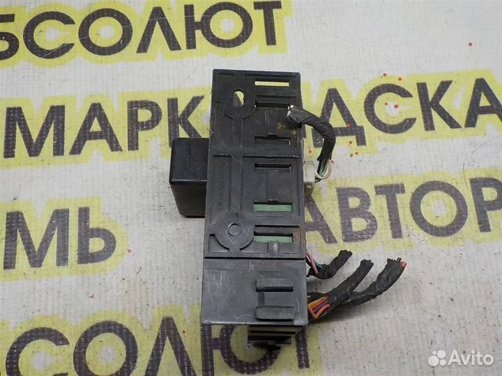 Блок реле Chevrolet Aveo (T200) 2002-2008