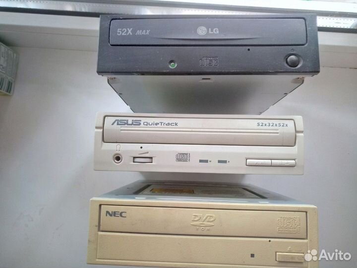 Приводы CD-ROM,CRW/DVD