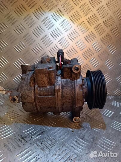 Компрессор кондиционера Audi A4 B7 2.0 Бензин