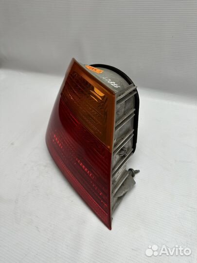 Фонарь левый задний (универсал) BMW E46 8364725