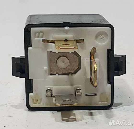 Реле поворотов Honda C-RV 1