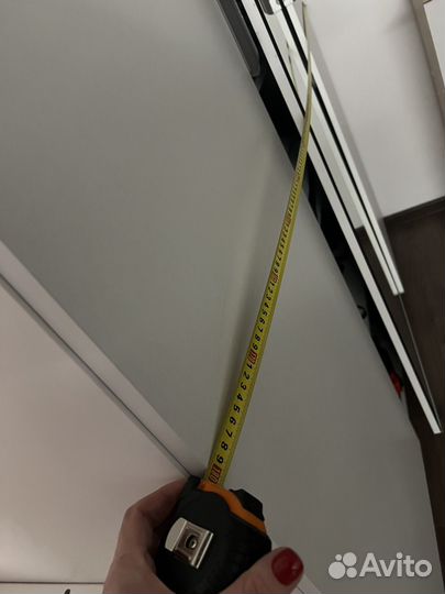 Шкаф распашной белый