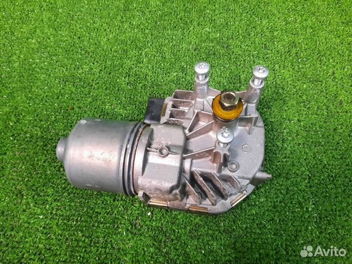 Мотор дворников передний Volkswagen Golf 5 BLG 1.4