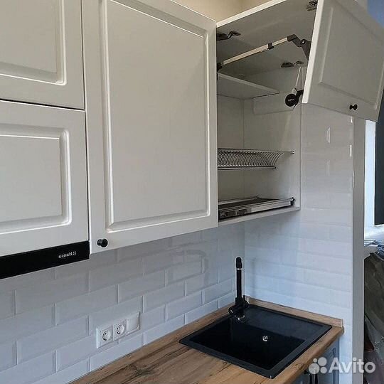 Кухонный гарнитур угловой