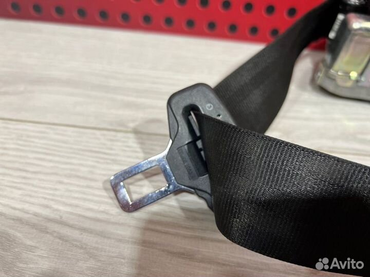 Ремень безопасности Land Rover Range Rover Sport 2