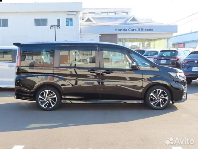 Honda Stepwgn Spada 1.5 AT, 2022, 32 400 км