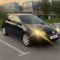 Volkswagen Golf 1.6 MT, 2004, 255 000 км, с пробегом, цена 545 000 руб.