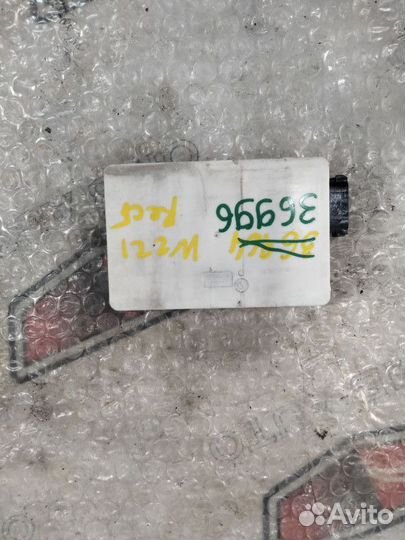 Радарный датчик слепых зон Мерседес