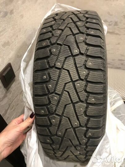 Pirelli Ice Zero 205/55 R16