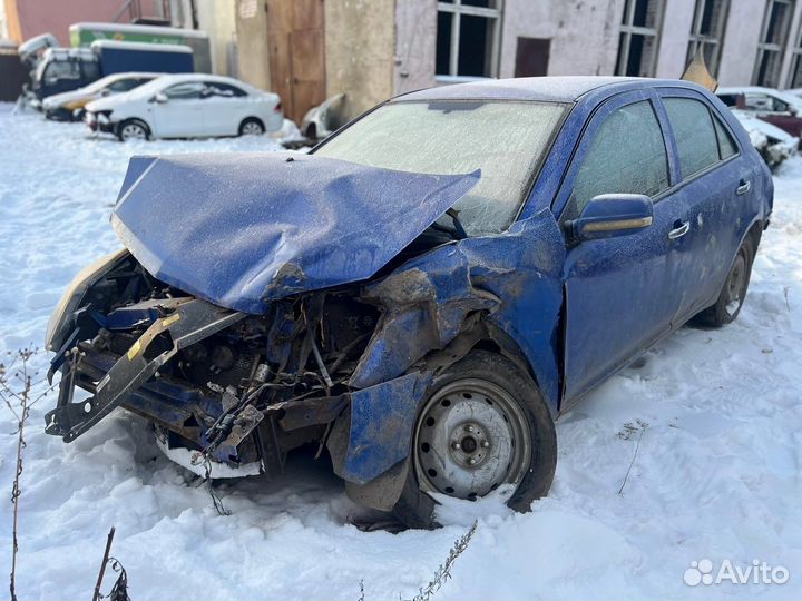 В разборе Geely mk