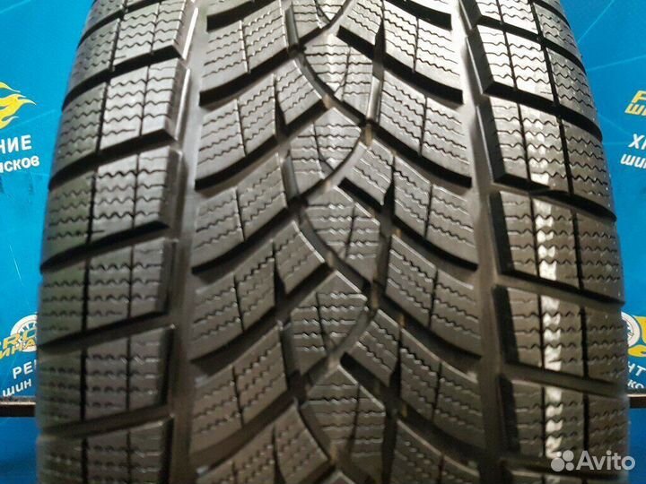 Goodyear UltraGrip Ice SUV 255/50 R19
