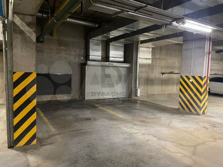 Машиноместо