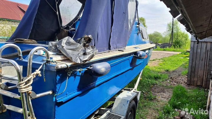 Продам катер Амур