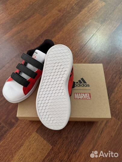 Кроссовки детские Adidas Marvel Spider-Man