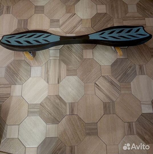 Скейтборд роллерсёрф