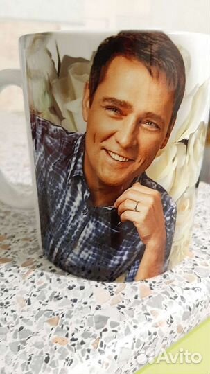 Кружка с изображением Юры Шатунова и припев