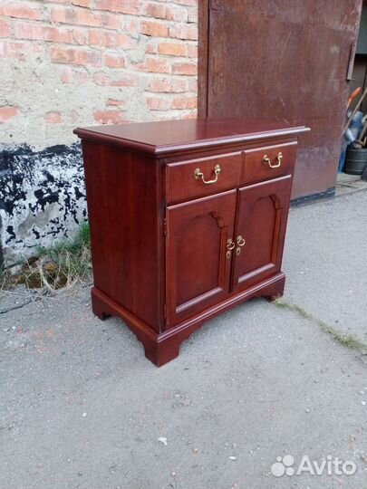 Тумбочка Drexel Heritage