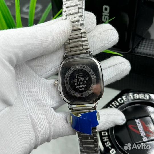 Наручные часы Casio