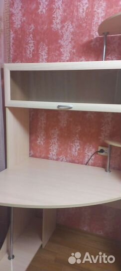 Компьютерный стол