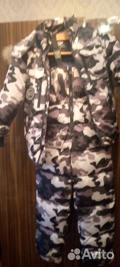 Костюм, состояние нового. Рост 118-128. 1500