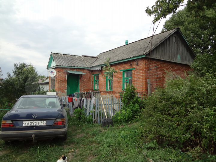 Дом 50 м² на участке 27 сот.