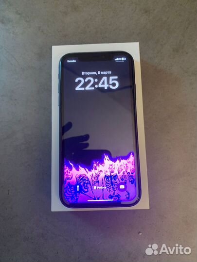 iPhone 11, 256 ГБ