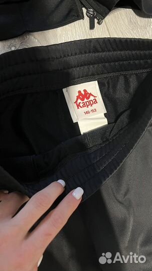 Костюм спортивный