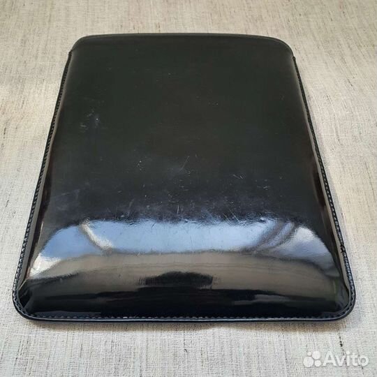 Чехол SwitchEasy для планшета. Дизайн рентген