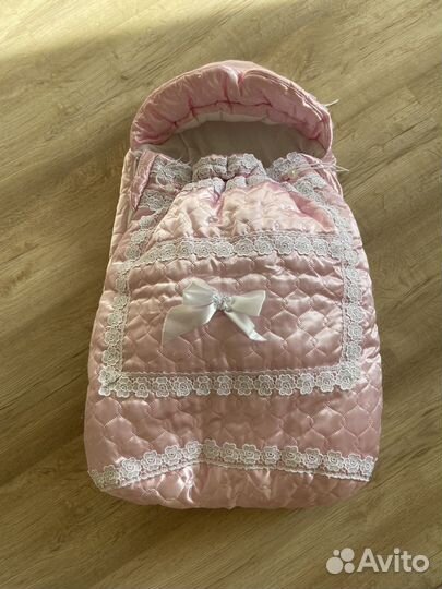 Конверт на выписку для девочки демисезонный