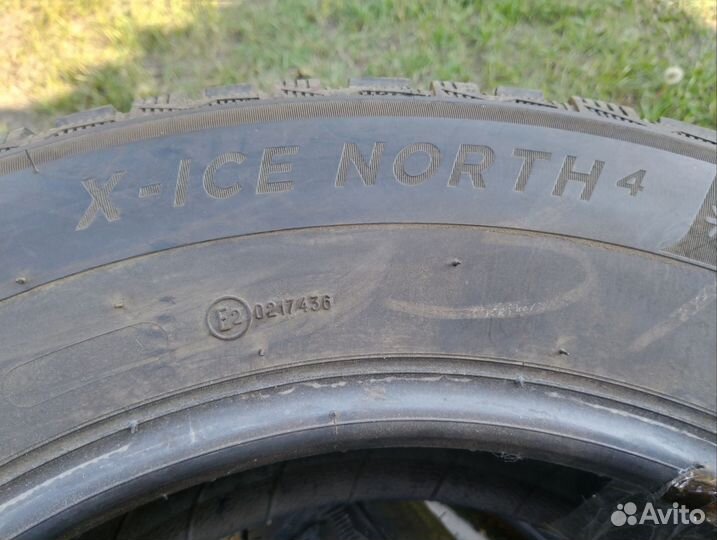 Michelin X-Ice North 4 215/65 R16 102T