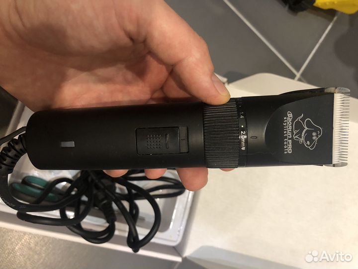 Профессиональная машинка для стрижки животных