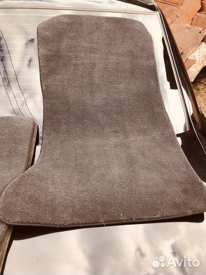 Автомобильные коврики на bmw7 ф02 летние